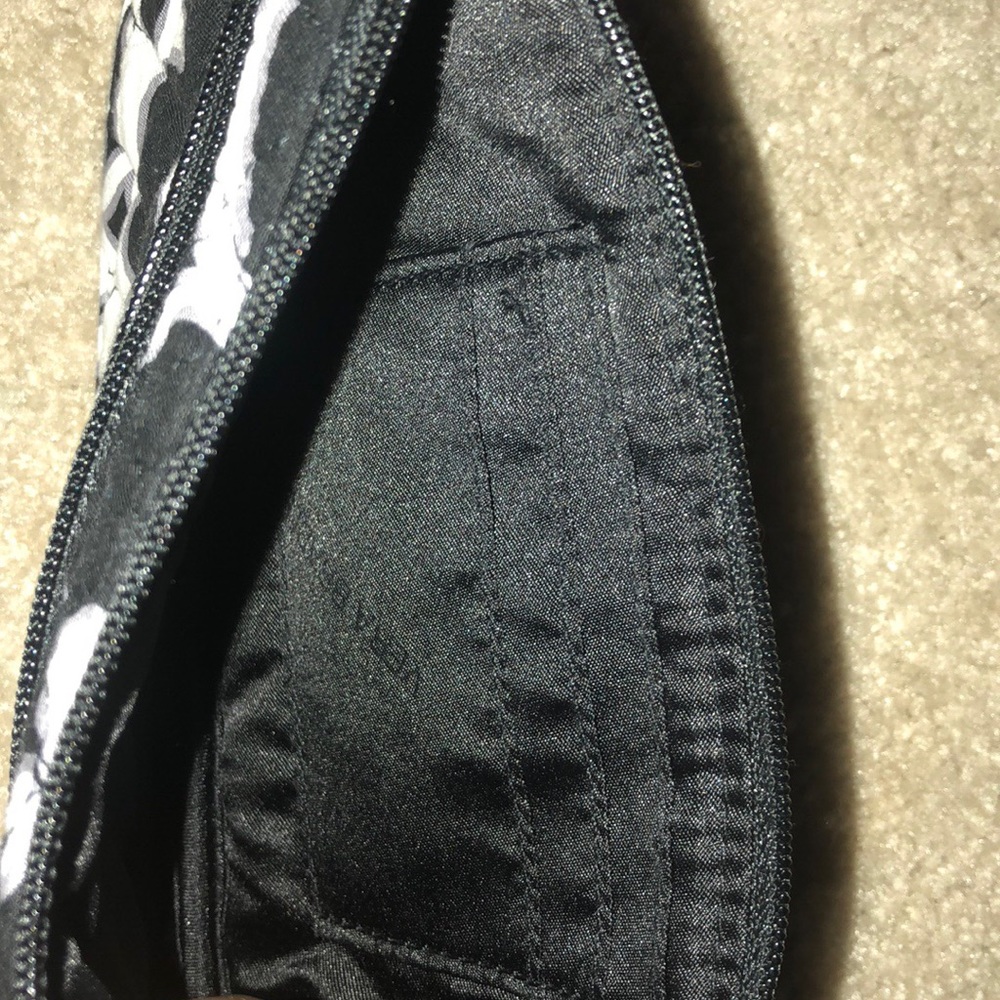 wallet - Picture 3 of 3